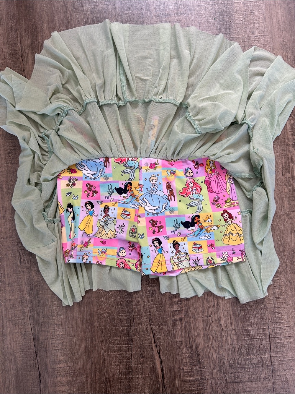 Girls' Multicolor Disney Princess Print Tulle two piece athletic set - Picture 7 of 7